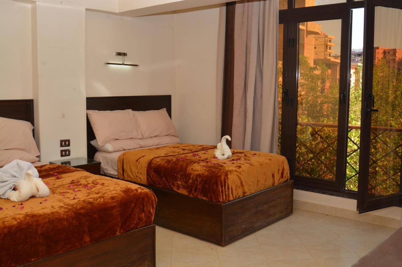 Aswan Nile Palace Екстериор снимка