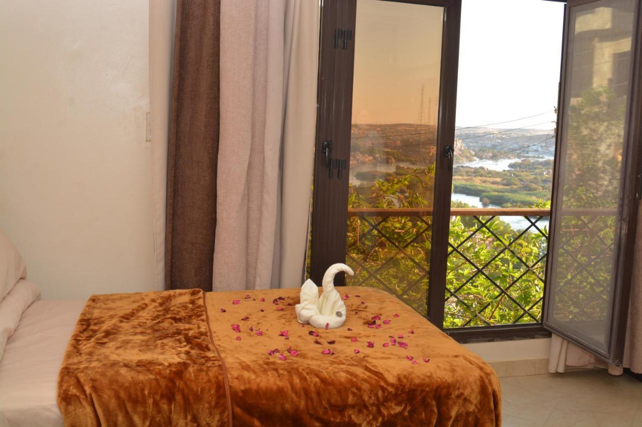Aswan Nile Palace Екстериор снимка