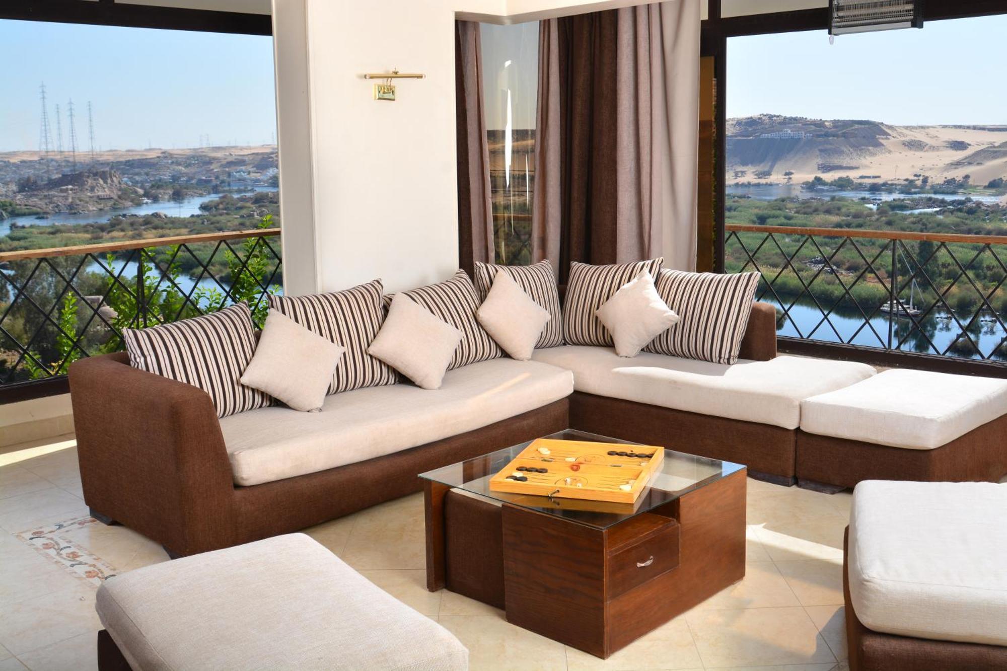 Aswan Nile Palace Екстериор снимка