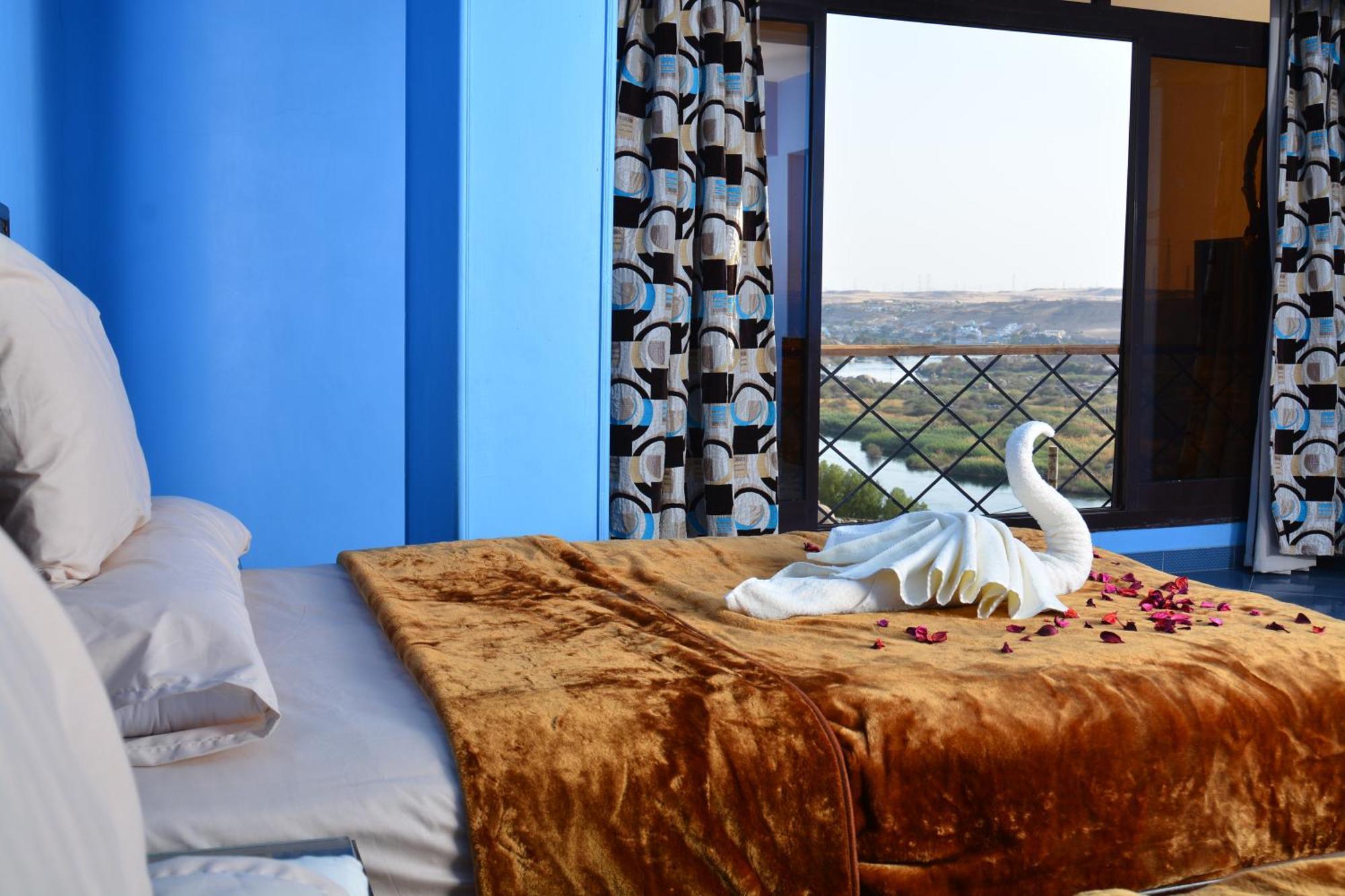 Aswan Nile Palace Екстериор снимка